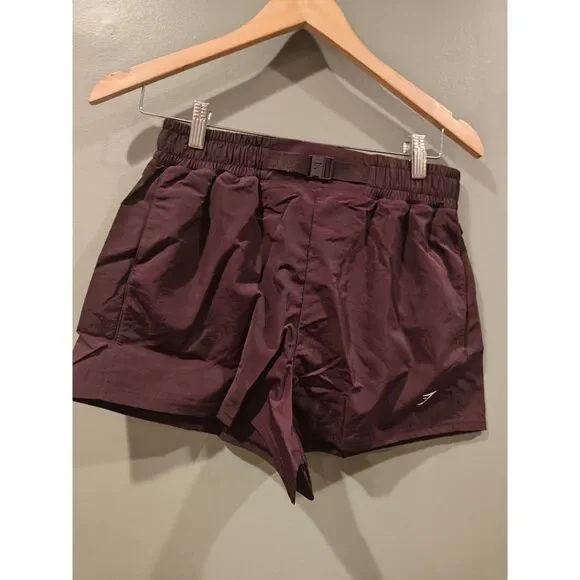 gymshark Buckle Waisted Shorts plum brown small regular fit - Picture 3 of 4